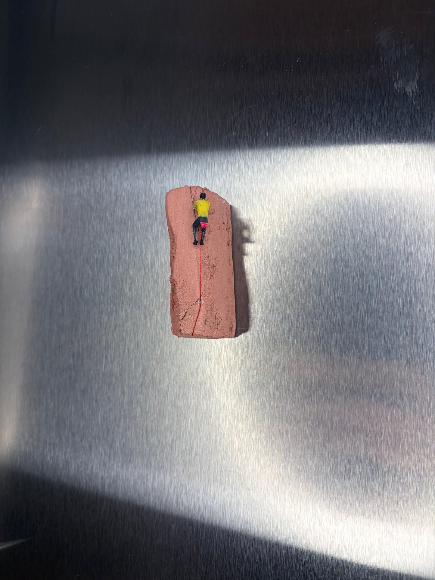 Desert Micro Climber Magnet