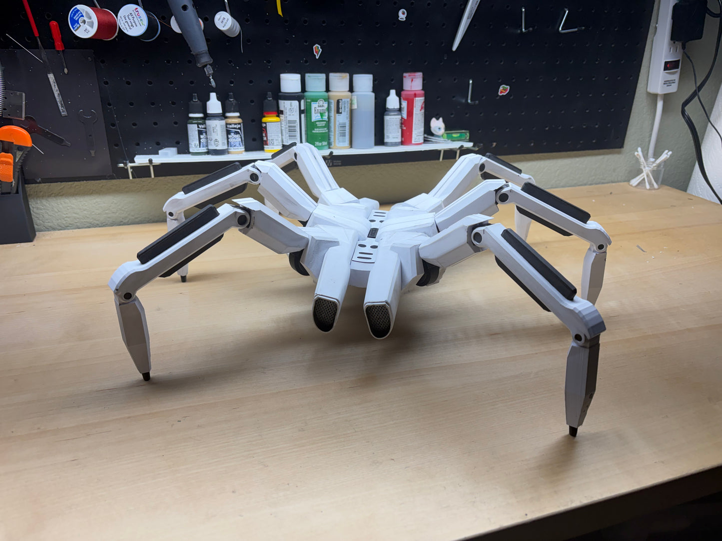 Arc Raiders: Tick Replica