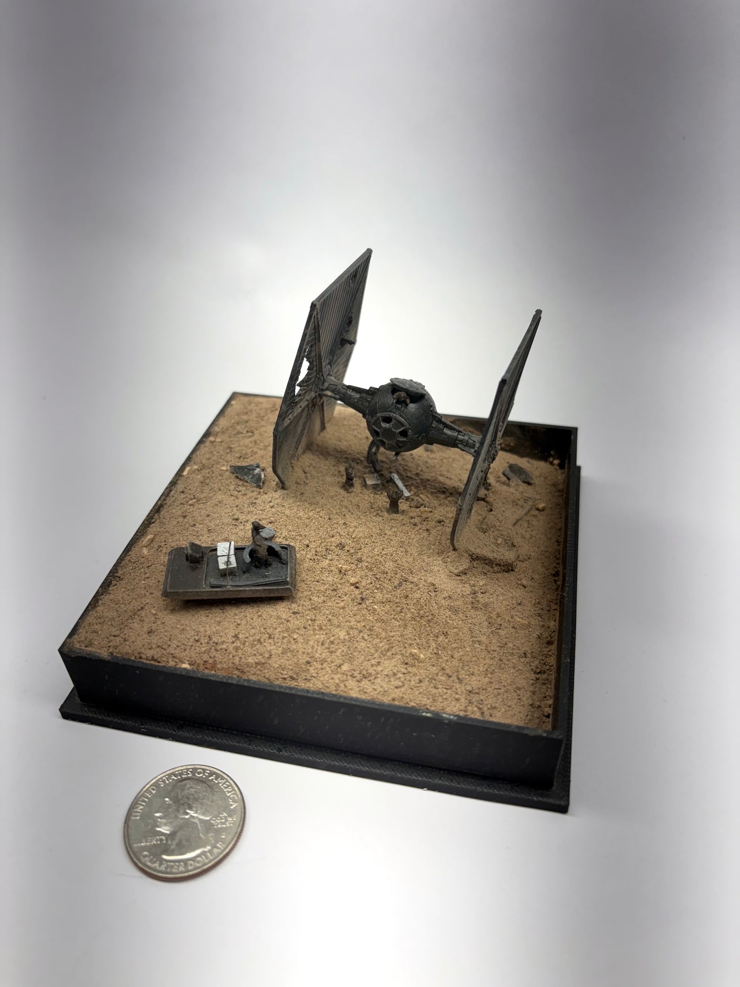 Star Wars: Tattooine Tie Fighter Wreckage Diorama