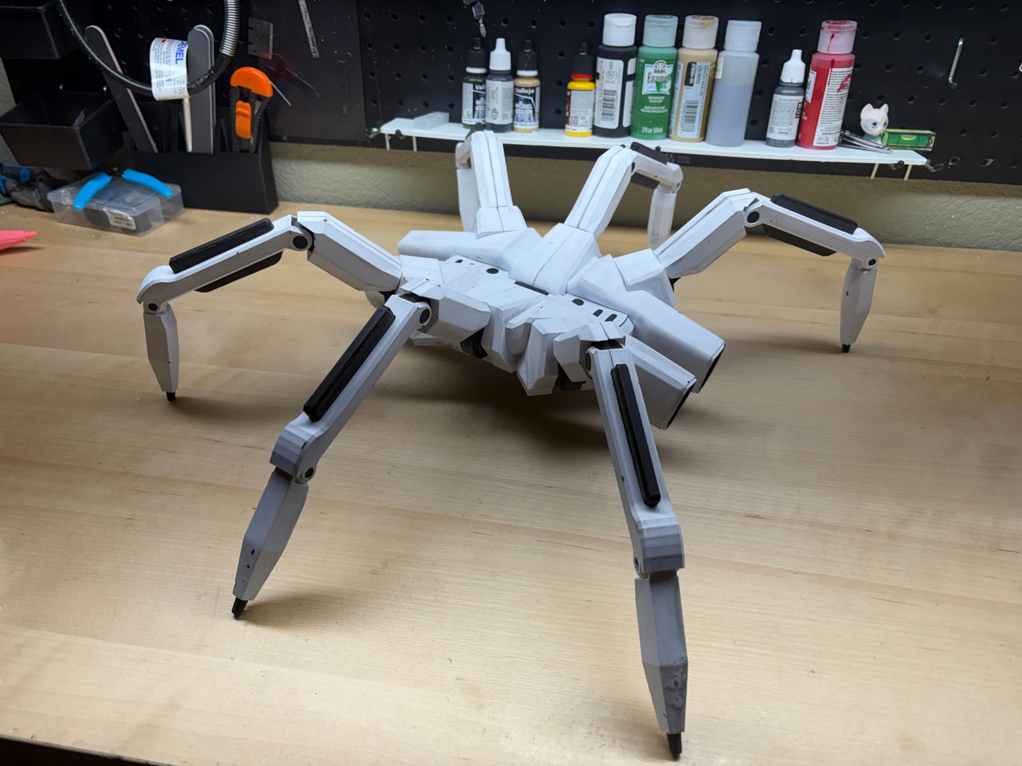 Arc Raiders: Tick Replica