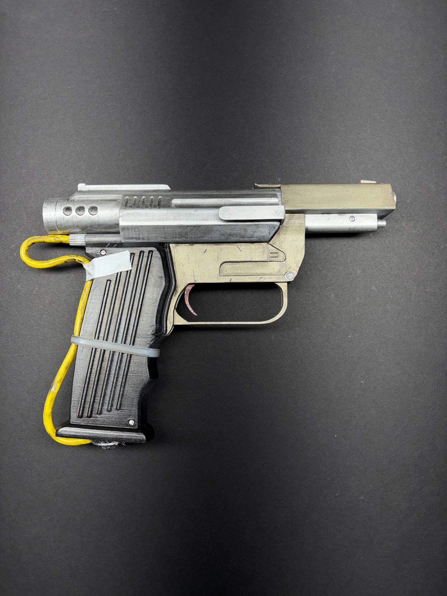 Arc Raiders: Burletta Pistol Replica