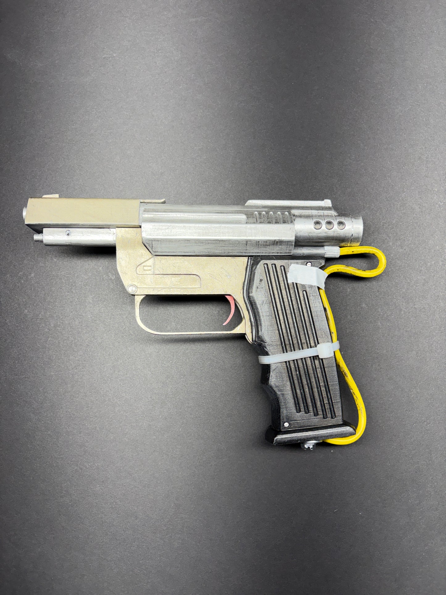 Arc Raiders: Burletta Pistol Replica