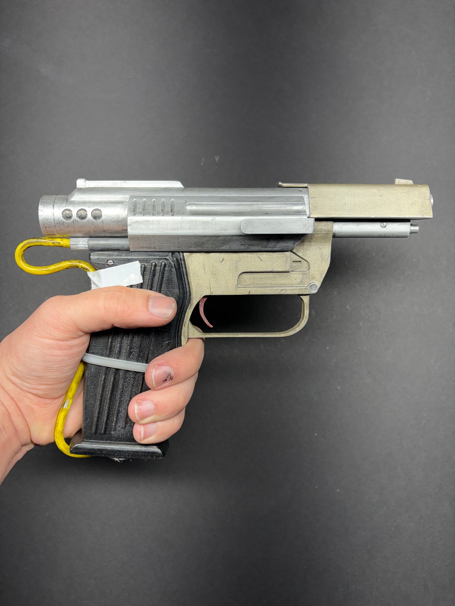 Arc Raiders: Burletta Pistol Replica